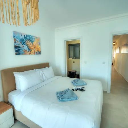 Luxury, Modern & Spacious 2 Bedroom Flat, Dbor1-2