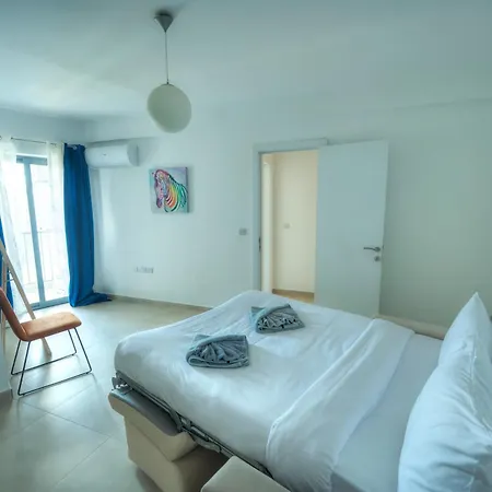 Luxury, Modern & Spacious 2 Bedroom Flat, Dbor1-2 *